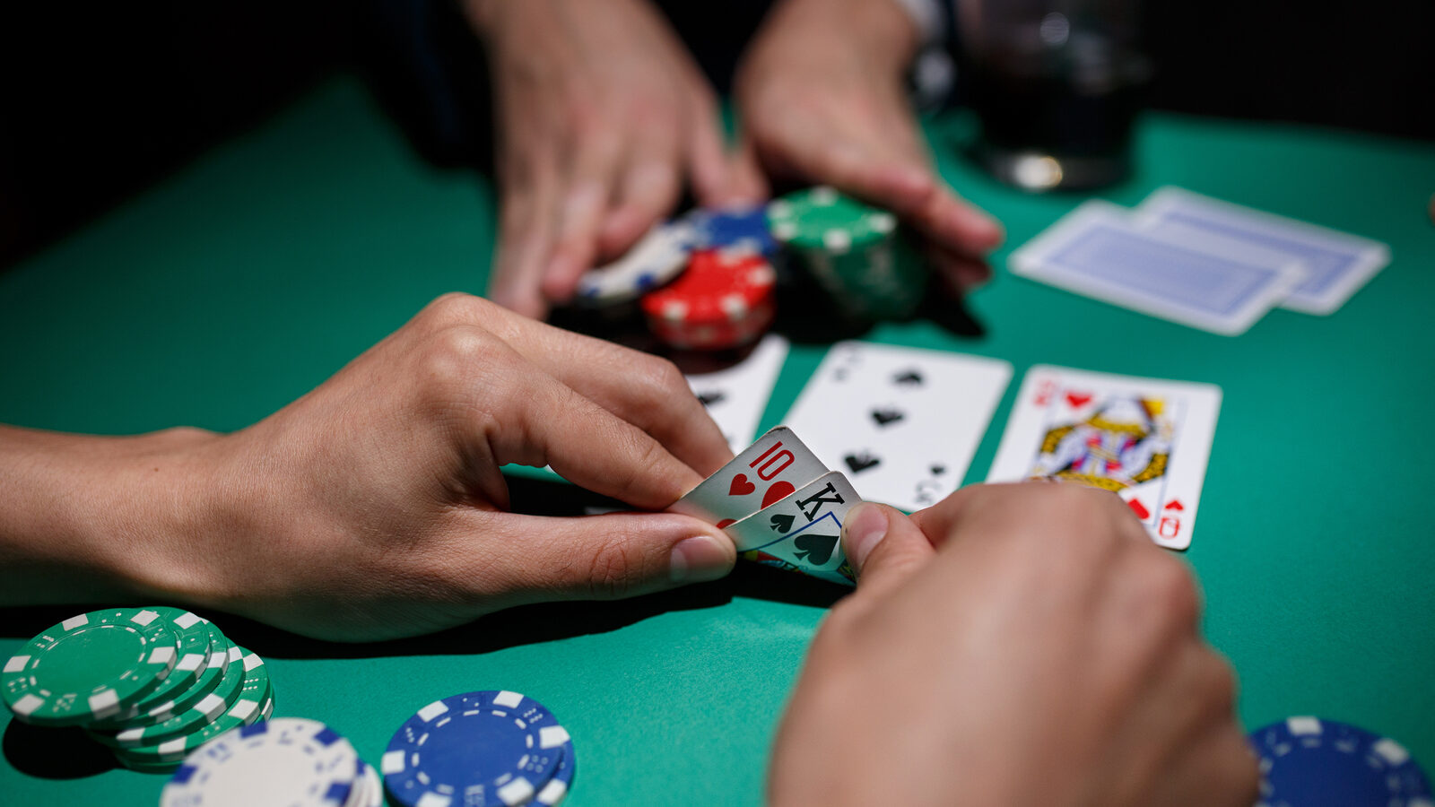 Texas Hold'em Poker For Real Dollars And Bitcoin Play On The Net Poker