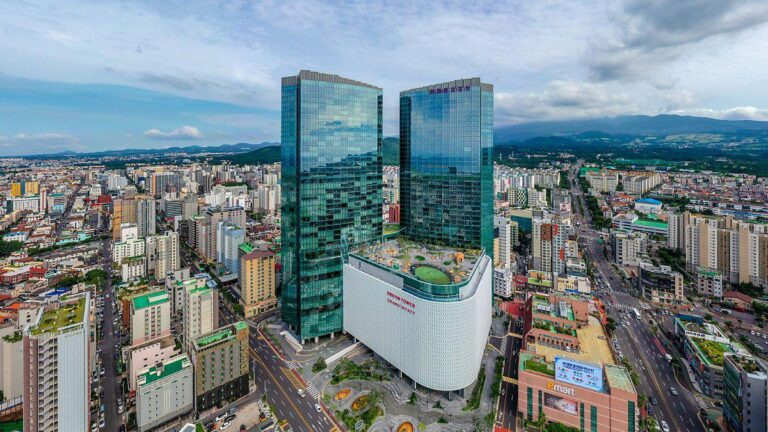 인천 인스파이어 복합 리조트 2023년 하반기 개장 목표 순항 중