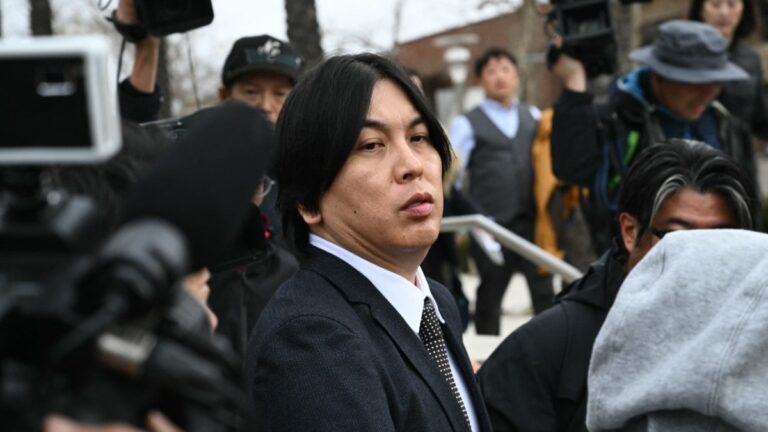오타니 통역사 미즈하라 잇페이, 징역 4년9개월형