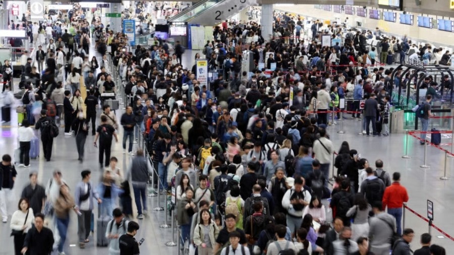 폭증한 외국인 관광객 덕분에 구조적 회복 구간 들어서