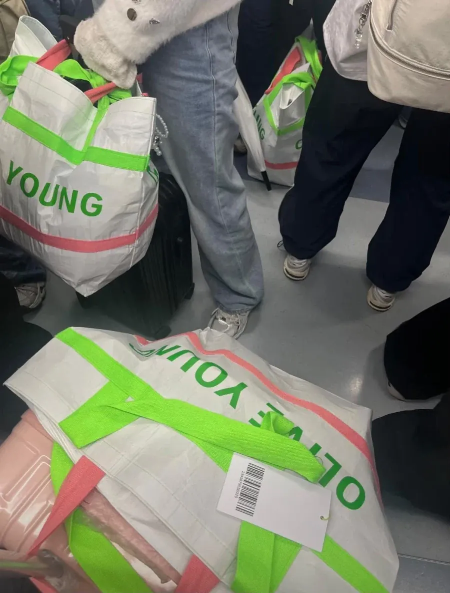 올리브영 인기 체감 짤.jpg 공항 접수했네