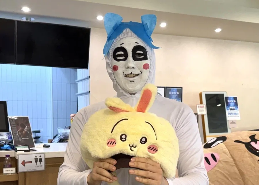 설빙 점장님의 치이카와 코스프레 근황