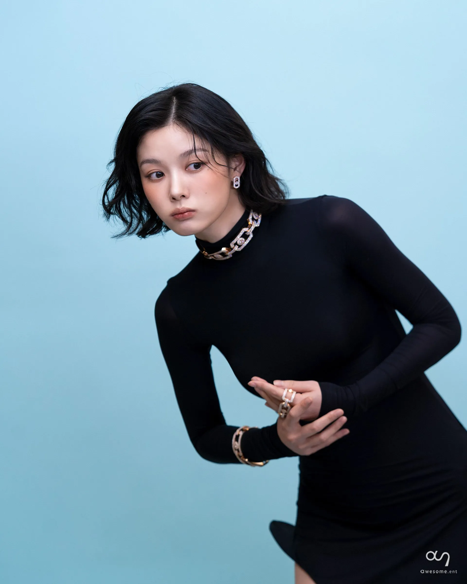 김유정 WKorea 비하인드