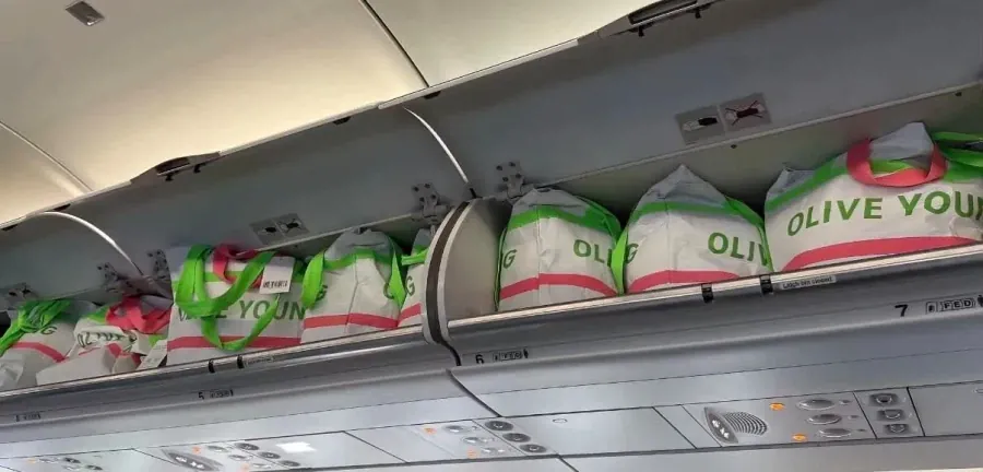 올리브영 인기 체감 짤.jpg 공항 접수했네