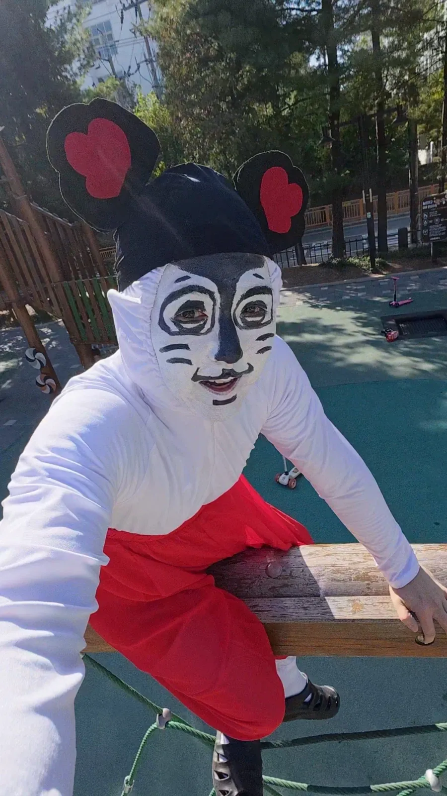 설빙 점장님의 치이카와 코스프레 근황