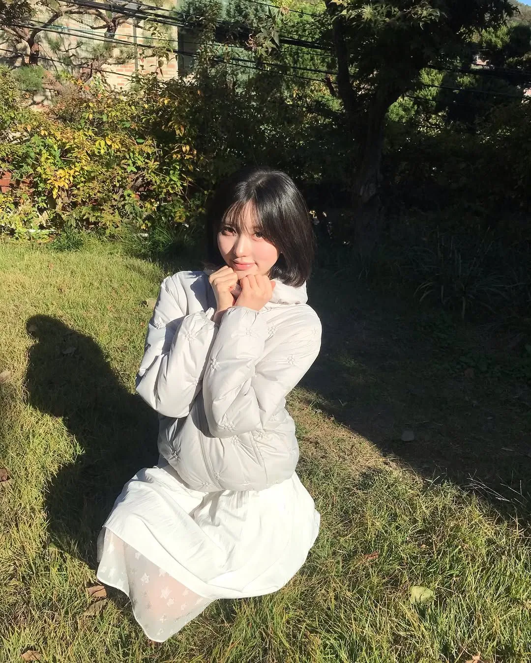 아이브 안유진 가을 레이 포토 모음